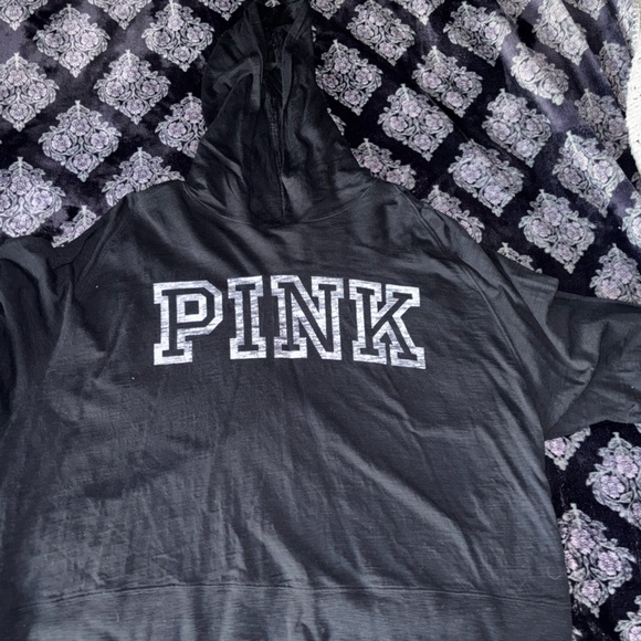 PINK Victoria's Secret Black Sweatshirt - Picture 1 of 3